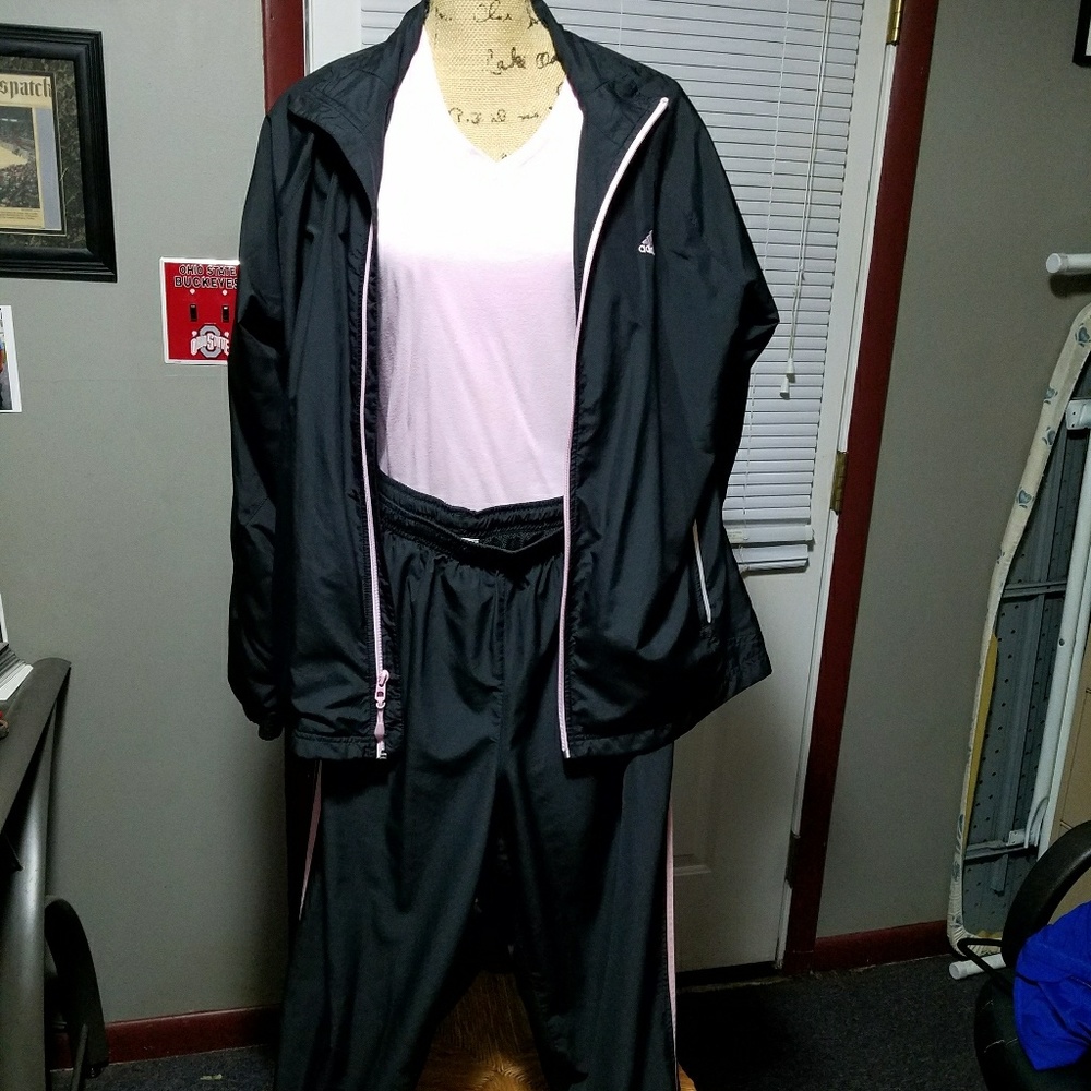 Adidas jogging suit